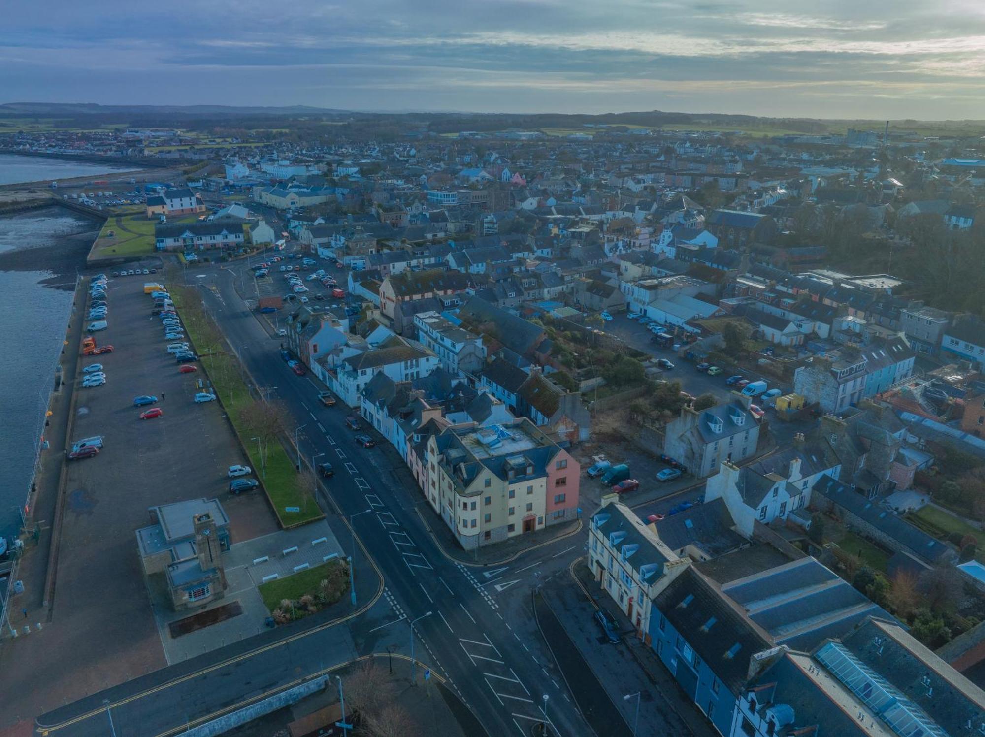 Quay Head View Aparthotel ストランラー エクステリア 写真