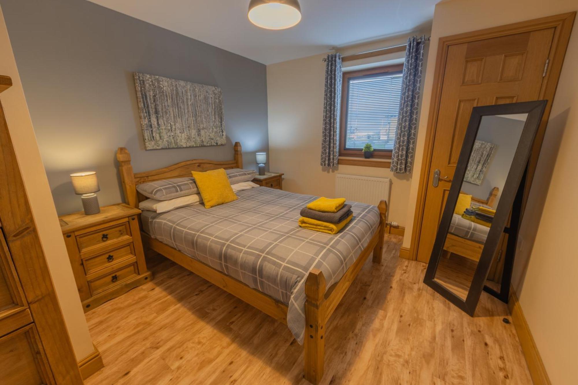 Quay Head View Aparthotel ストランラー エクステリア 写真