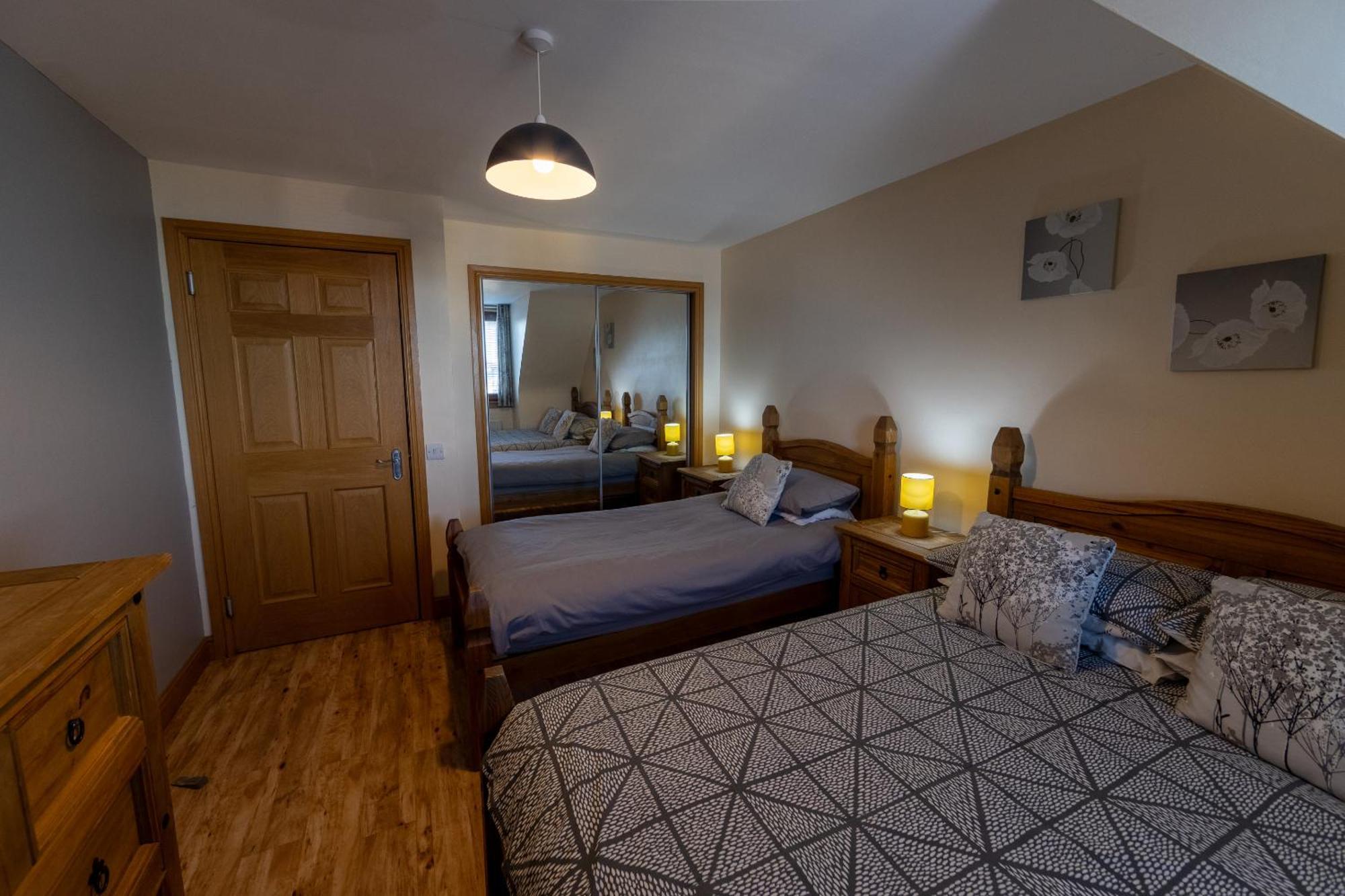 Quay Head View Aparthotel ストランラー 部屋 写真