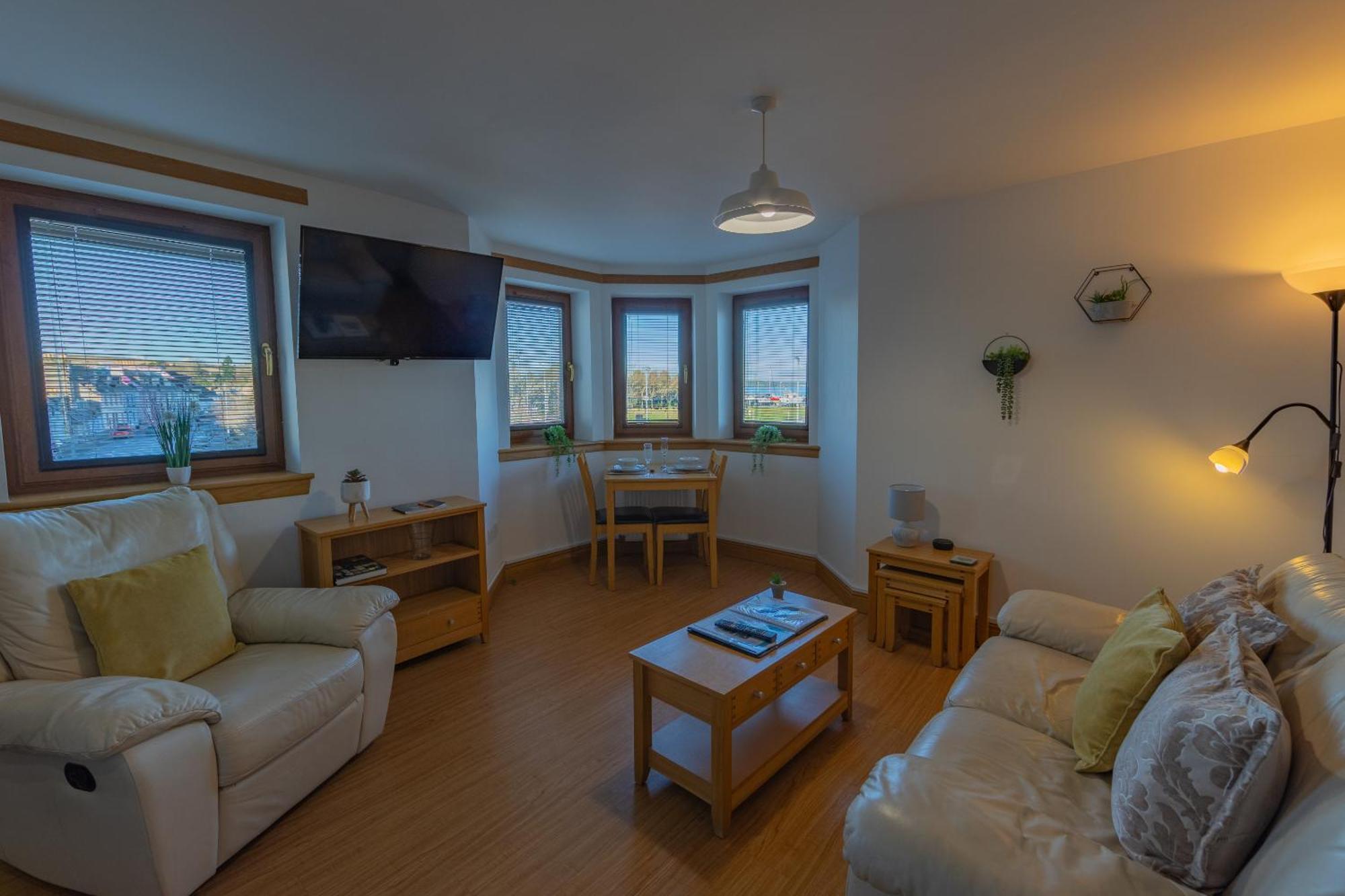 Quay Head View Aparthotel ストランラー 部屋 写真