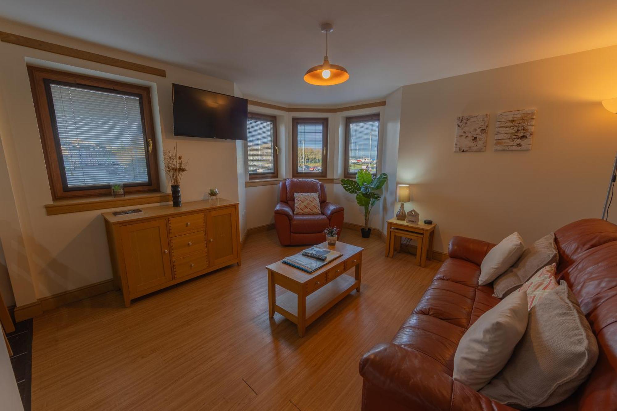 Quay Head View Aparthotel ストランラー 部屋 写真