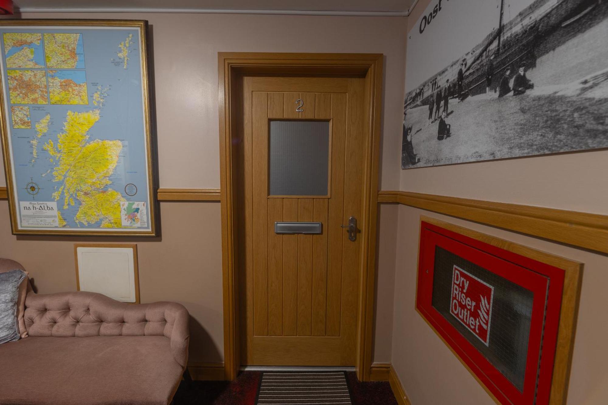 Quay Head View Aparthotel ストランラー 部屋 写真