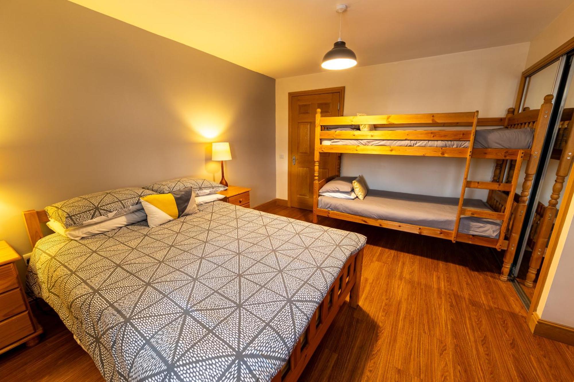 Quay Head View Aparthotel ストランラー 部屋 写真