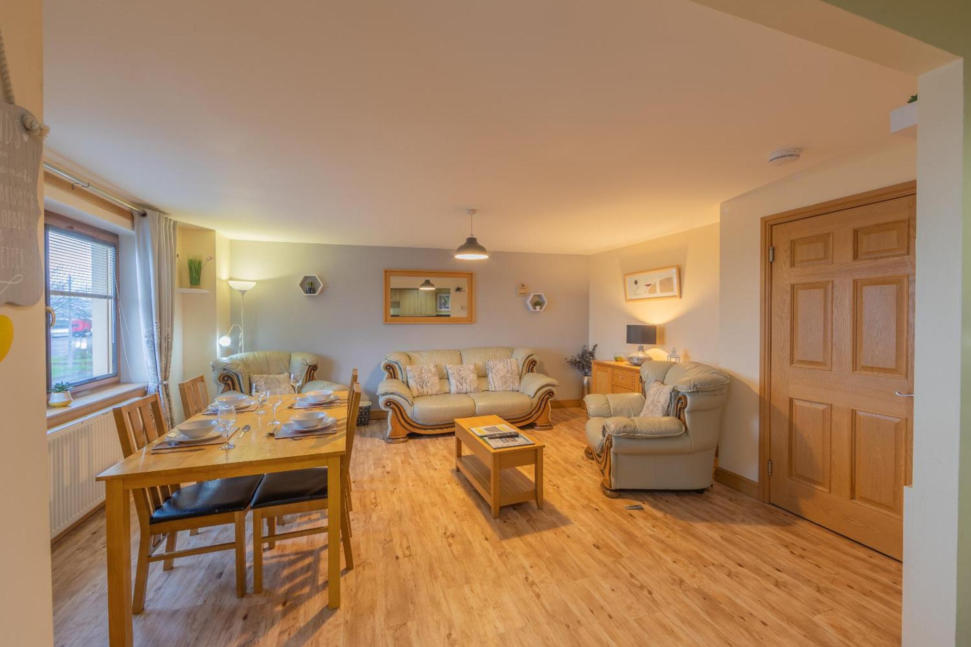 Quay Head View Aparthotel ストランラー 部屋 写真